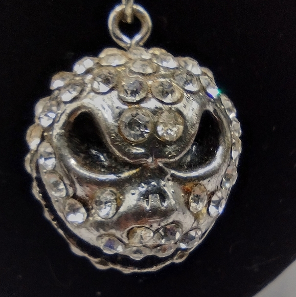 Jack Skellington -Nightmare Before Christmas Necklace - Rhinestones - Picture 6 of 7